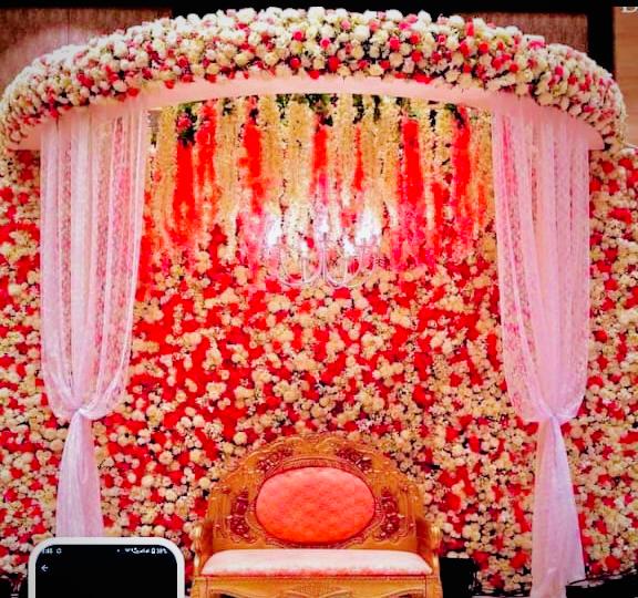 Hall Decor